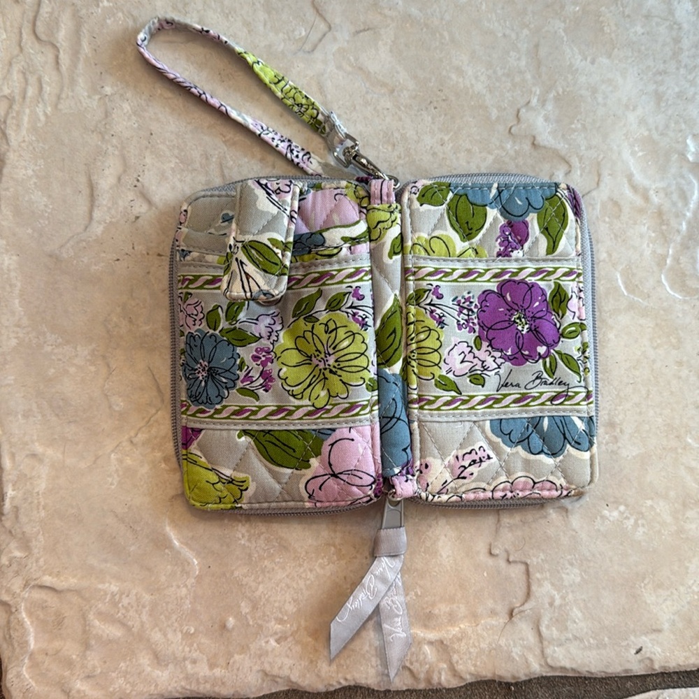 Vera Bradley Watercolor Carry It All Wristlet Wallet Phone Case